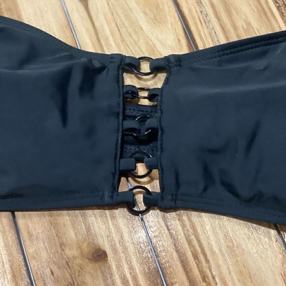 Black Strapless Bikini Top With Metal Ring Detail-NWOT - Picture 2 of 7